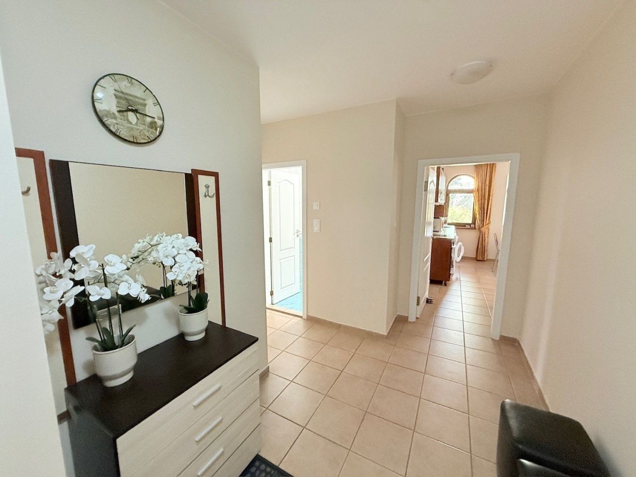 Appartement à Slantchev Briag, Bulgarie, 90 m² - image 4