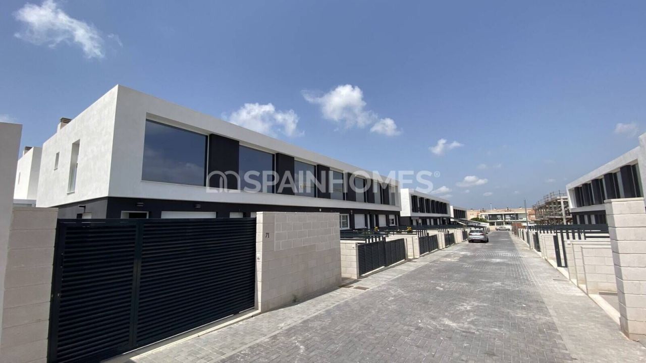 Maison urbaine à Santa Pola, Espagne, 70 m² - image 1