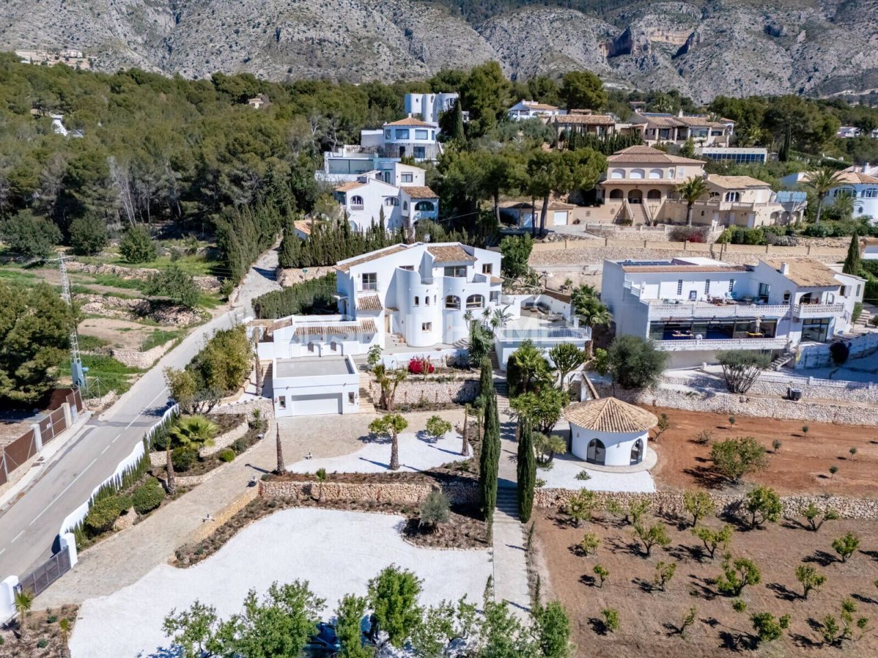Villa in Altea, Spain, 553 m² - picture 4