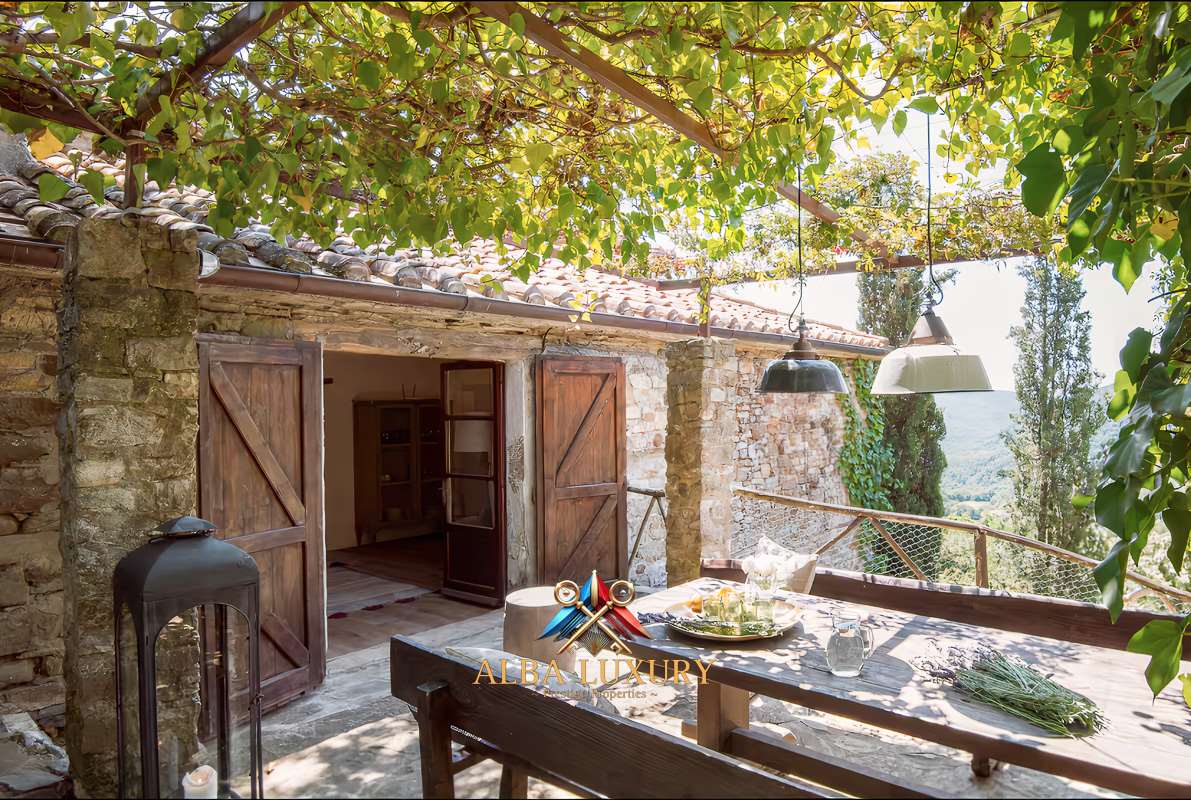 Villa ad Arezzo, Italia, 500 m² - foto 5