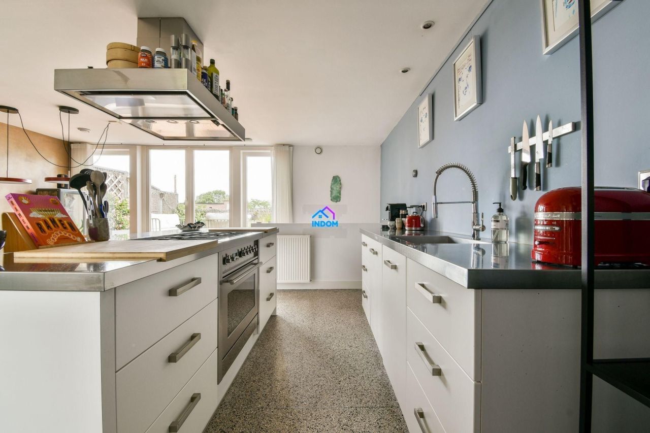 Apartment in Amsterdam, Netherlands, 92 m² - picture 7