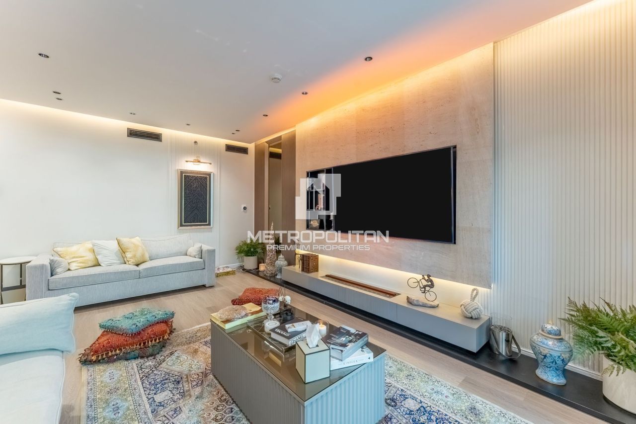 Apartment in Dubai, UAE, 143 m² - picture 5