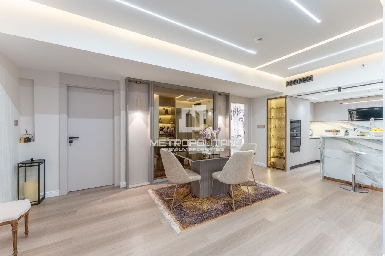 Apartment in Dubai, UAE, 143 m² - picture 6