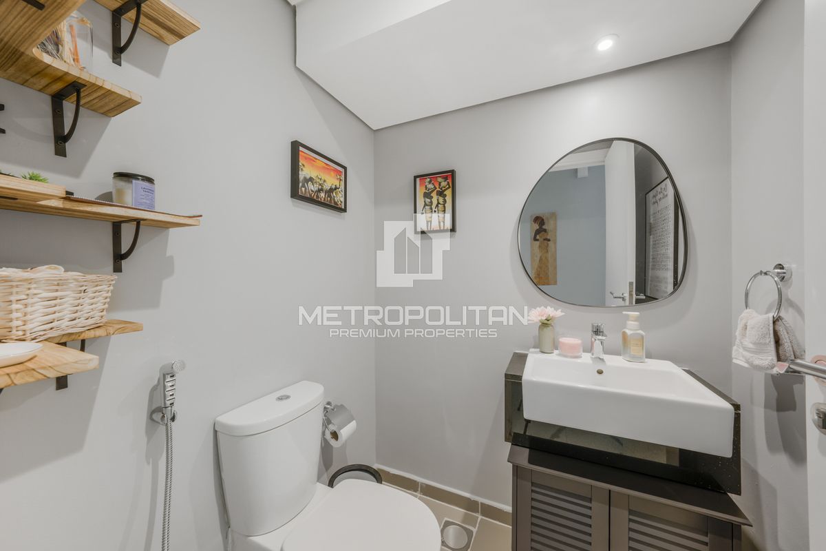 Townhouse a Dubai, EAU, 166 m² - foto 8