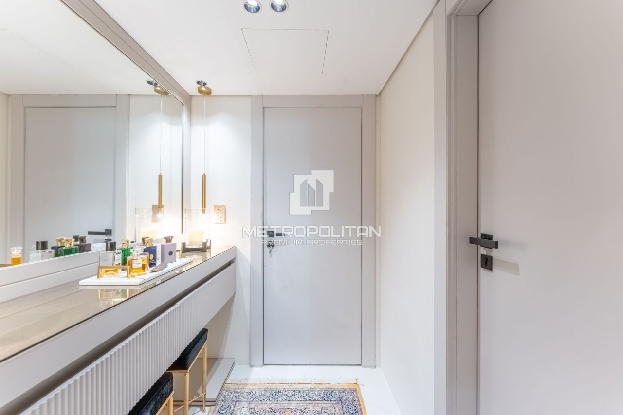 Apartment in Dubai, UAE, 143 m² - picture 12