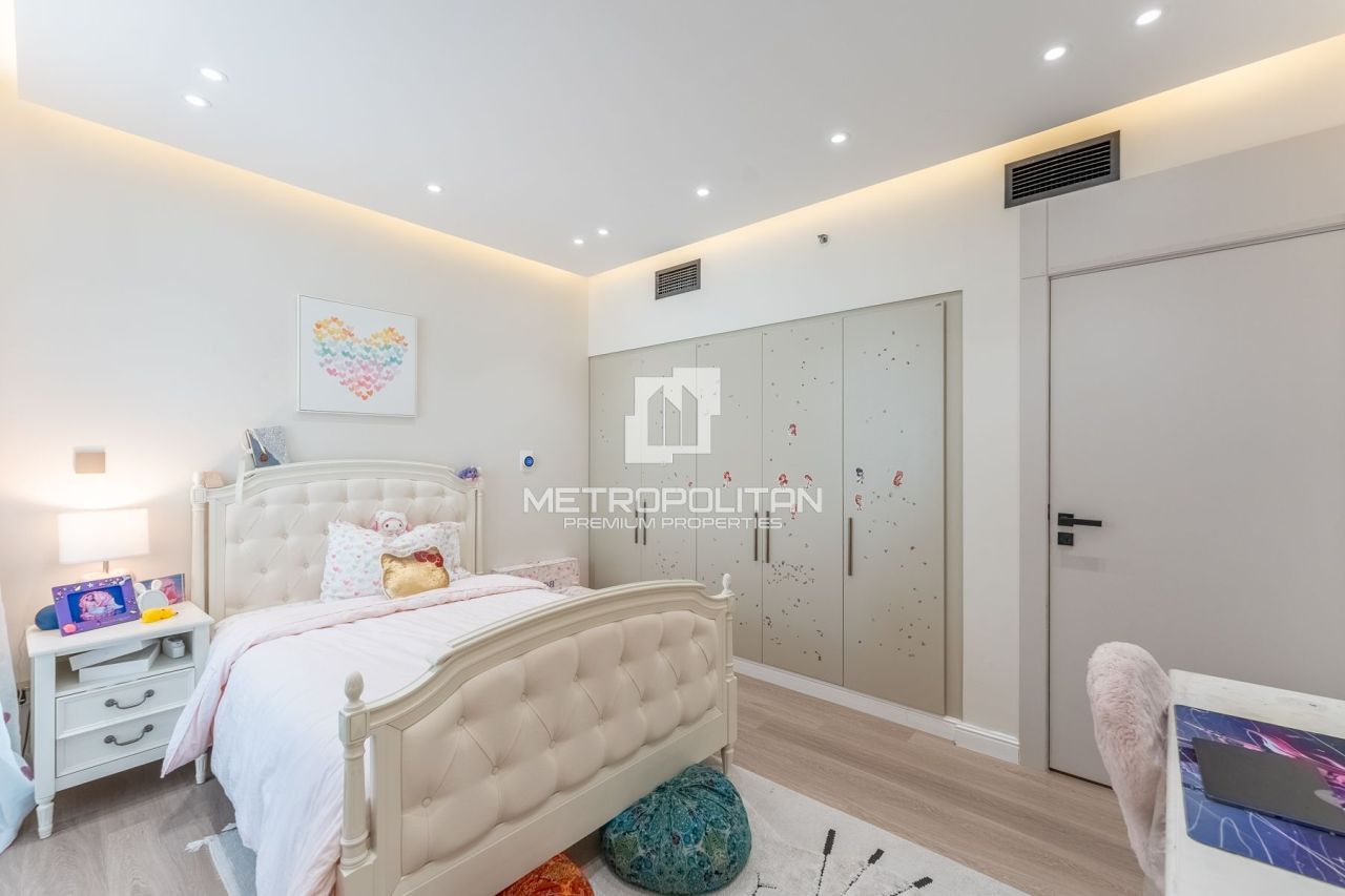 Apartment in Dubai, UAE, 143 m² - picture 16