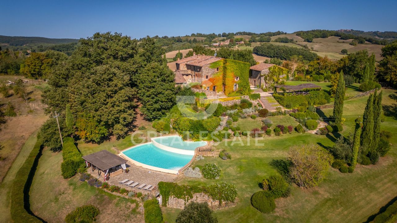 Casa Chiusdino, Italia, 1 005.55 m² - foto 1