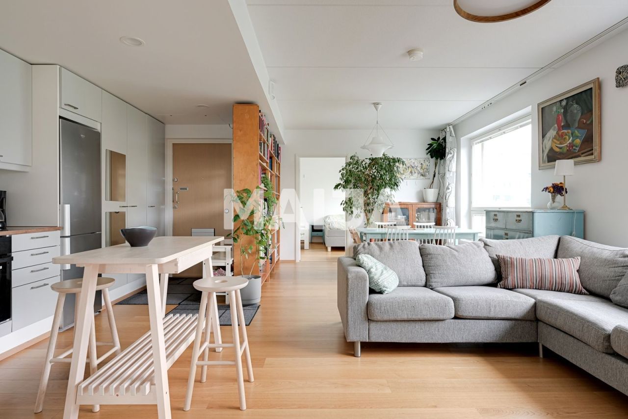 Apartment in Helsinki, Finland, 67.5 m² - picture 1