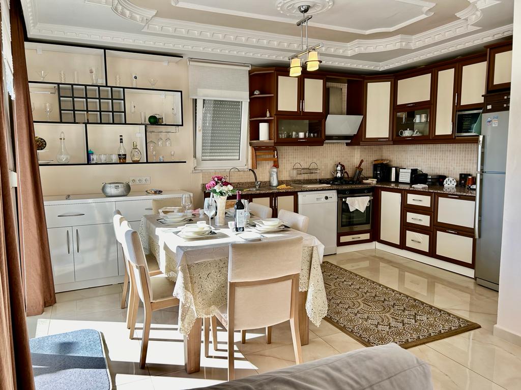 Villa in Alanya, Türkei, 405 m² - Foto 4