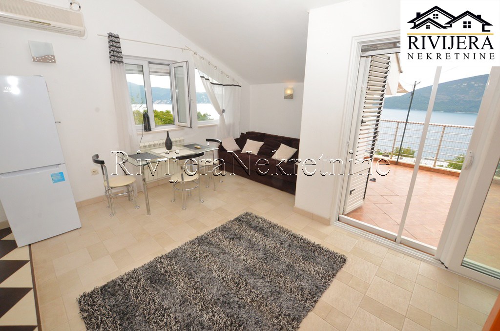 Flat in Herceg-Novi, Montenegro, 61 m² - picture 6