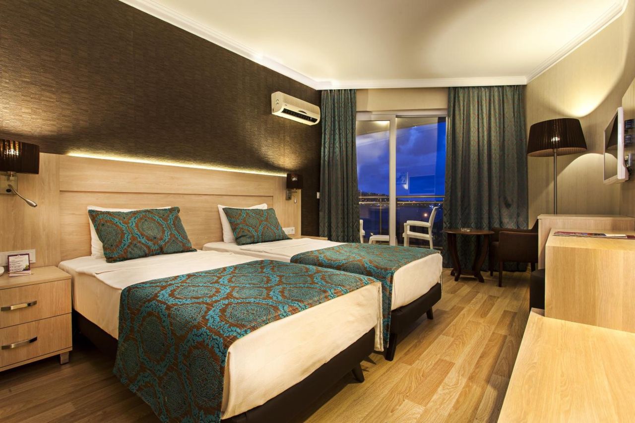 Hôtel à Alanya, Turquie, 6 355 m² - image 1