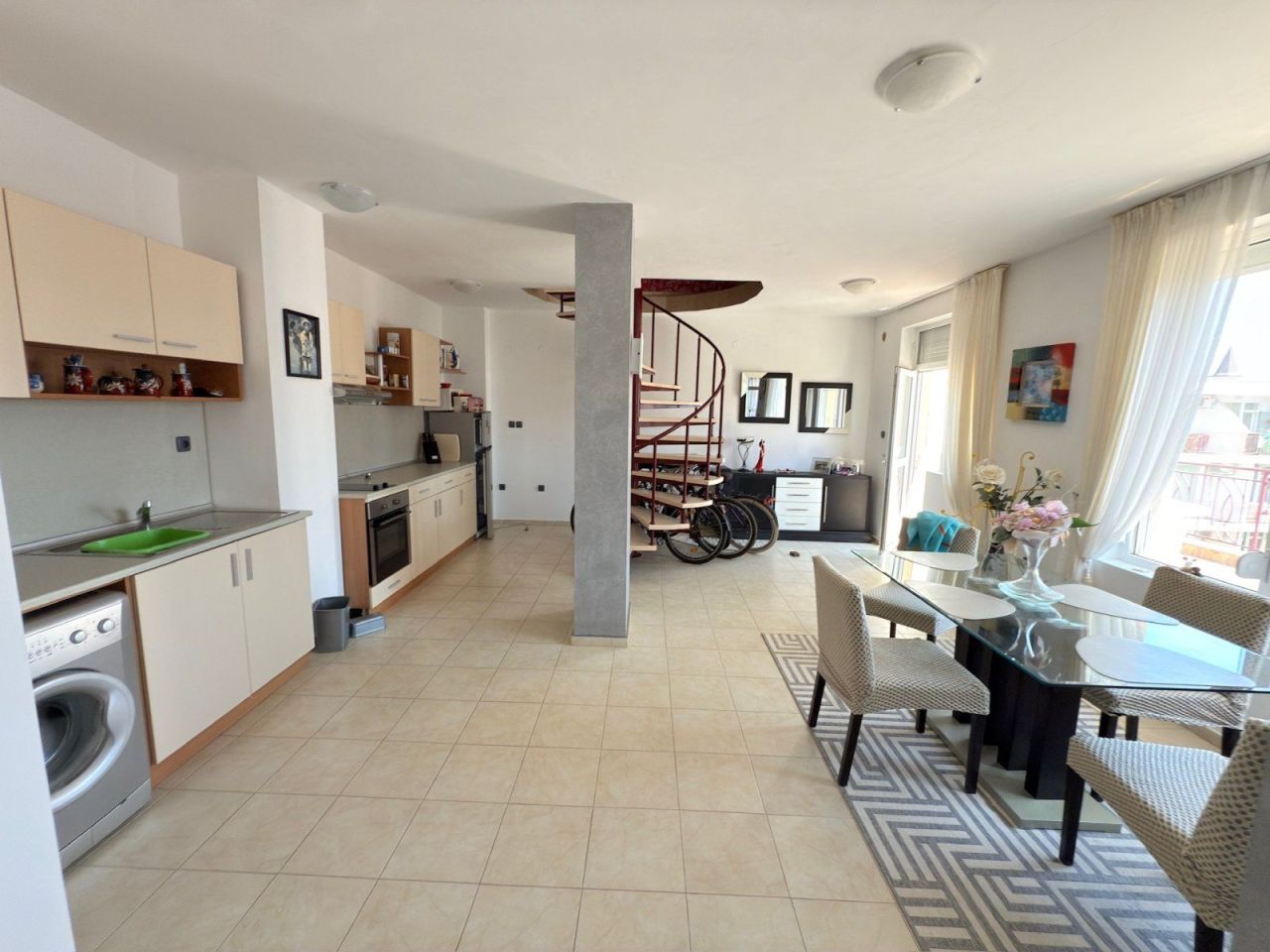 Appartamento a Spiaggia assolata, Bulgaria, 164 m² - foto 1