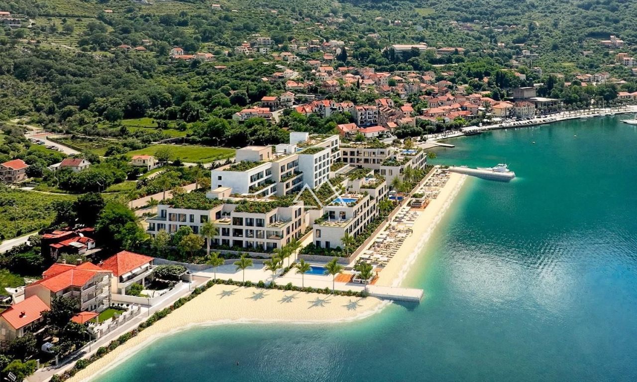 Appartamenti a Risan, Montenegro, 459 m² - foto 2