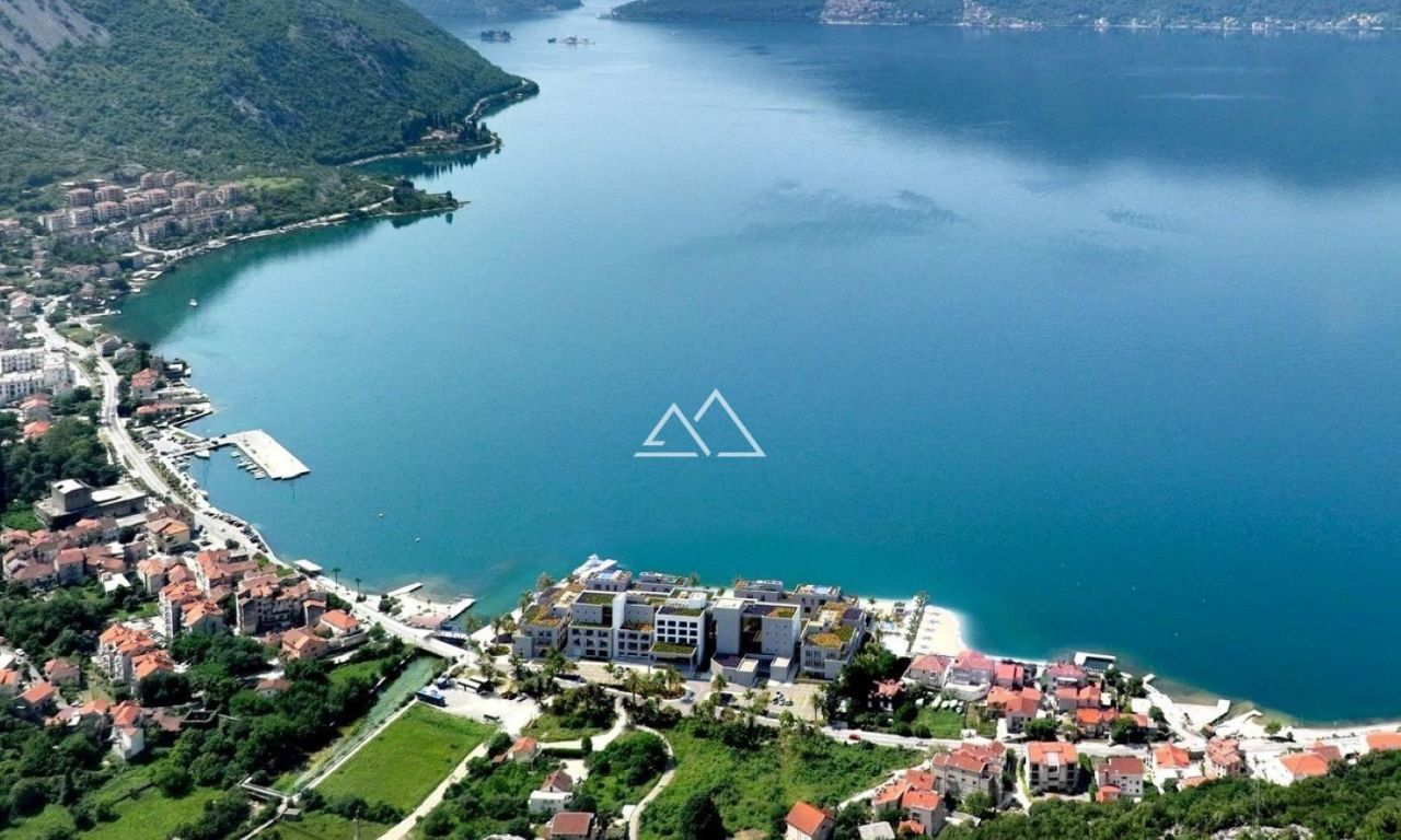 Appartement à Risan, Monténégro, 288 m² - image 12