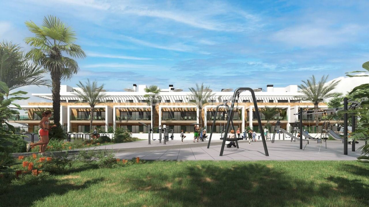 Apartamento en Los Alcázares, España, 83 m² - imagen 1