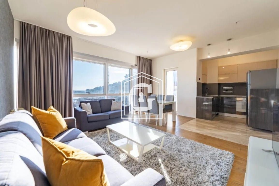 Apartment in Budva, Montenegro, 85 m² - picture 1