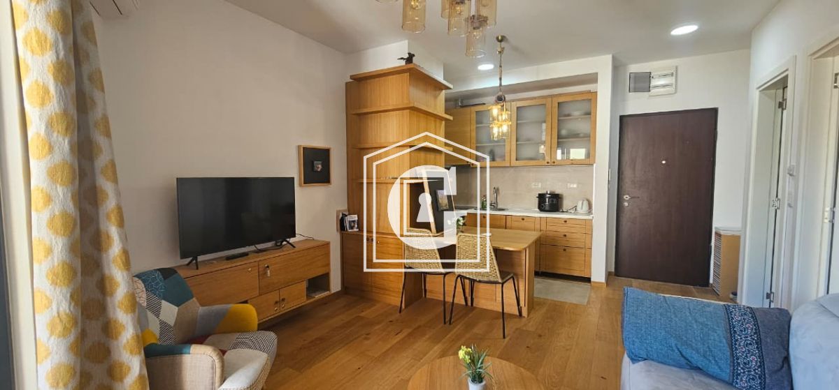 Appartement à Becici, Monténégro, 38 m² - image 1