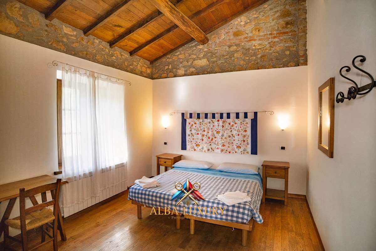 Villa Via Riolo, Italia, 900 m² - foto 18