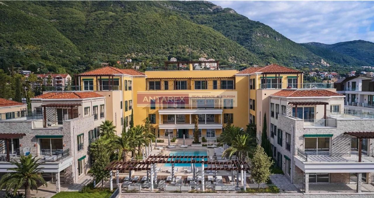 Apartamento en Kumbor, Montenegro, 237 m² - imagen 1