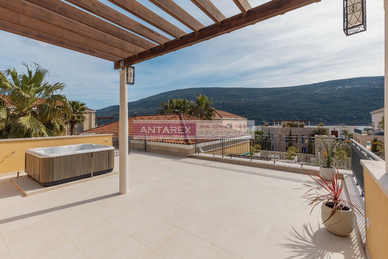 Villa à Kumbor, Monténégro, 287 m² - image 6