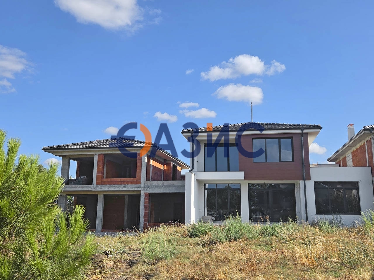 Casa en Sarafovo, Bulgaria, 254.4 m² - imagen 1