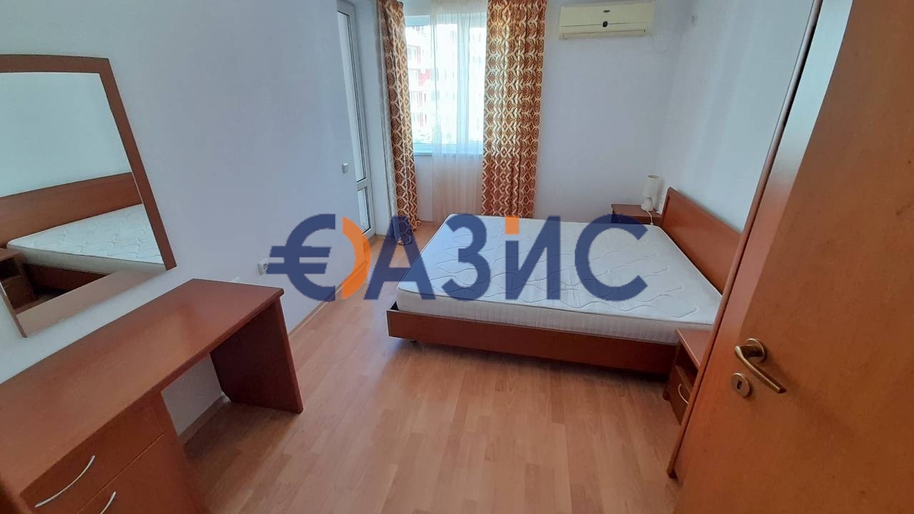 Apartment in Sveti Vlas, Bulgaria, 68 m² - picture 3