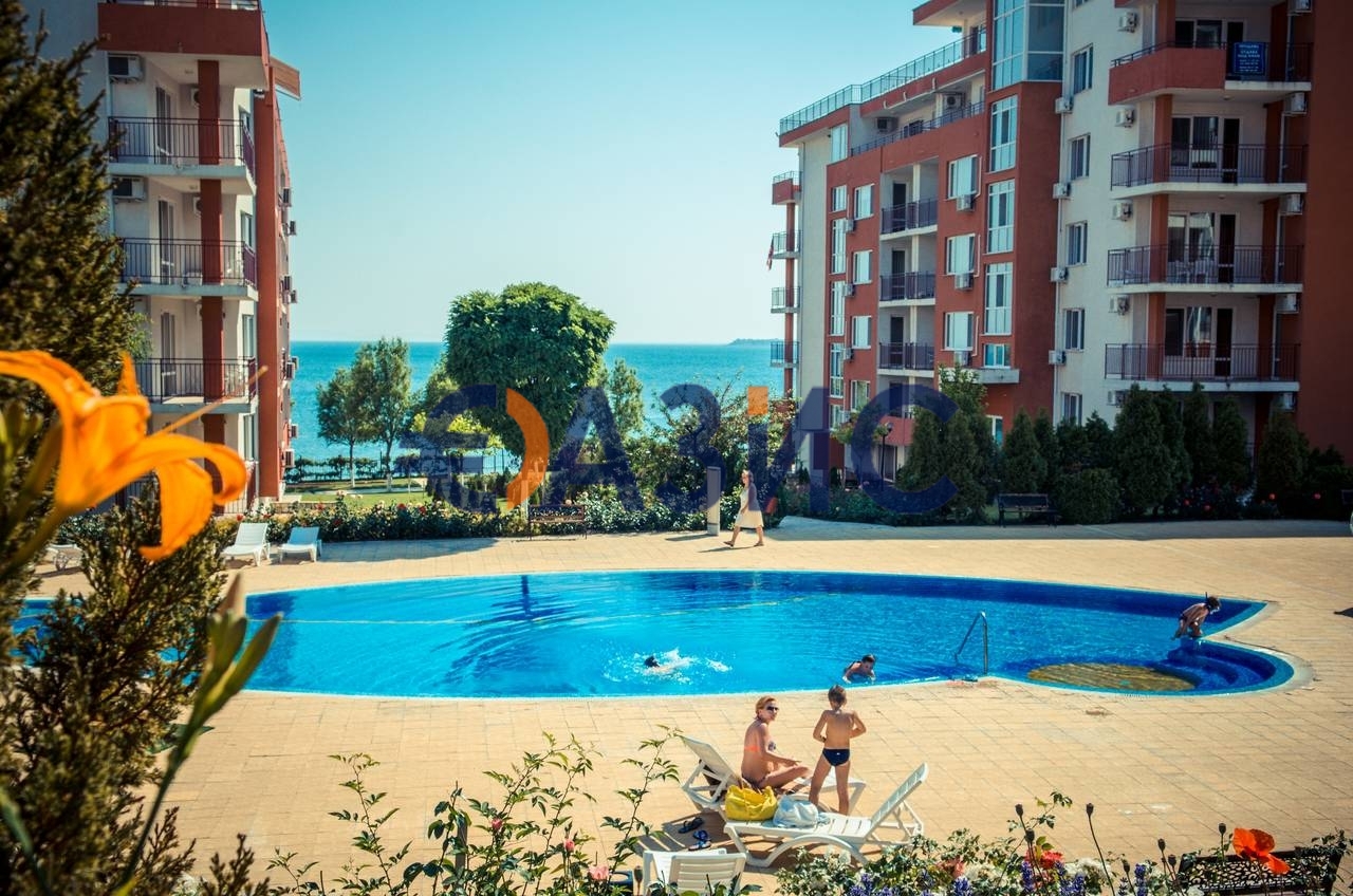 Apartment in Sveti Vlas, Bulgaria, 68 m² - picture 15