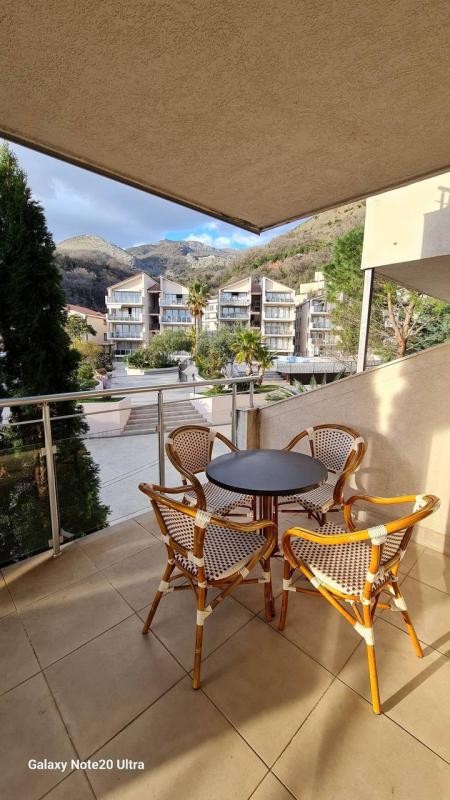Wohnung in Przno, Montenegro, 75 m² - Foto 1