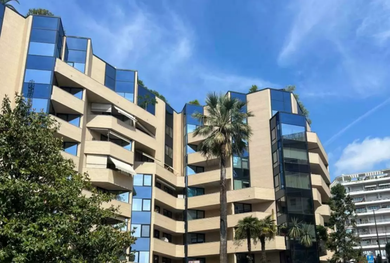 Gewerbeimmobilien in Monaco, Monaco, 170 m² - Foto 1