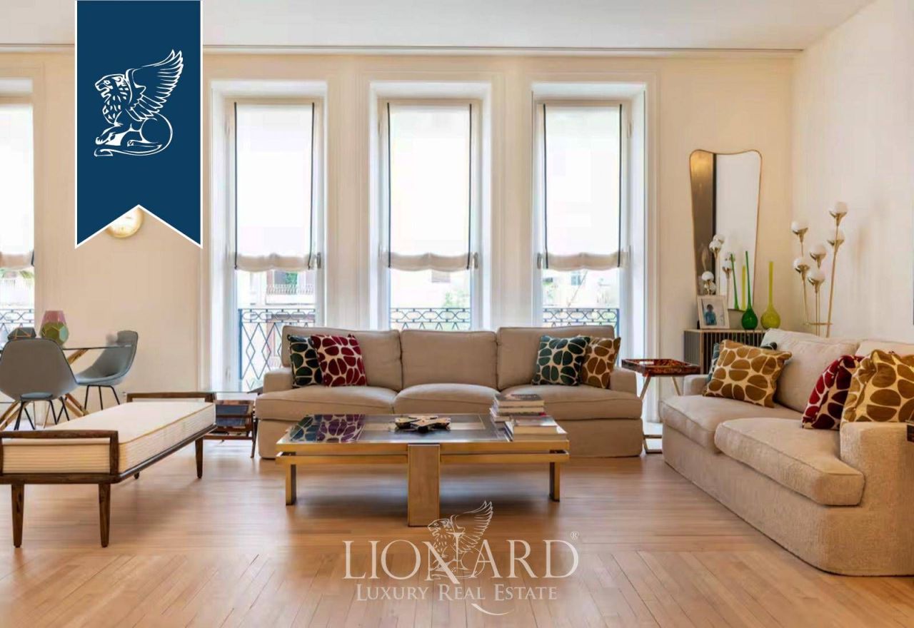 Apartamento en Milán, Italia, 190 m² - imagen 2