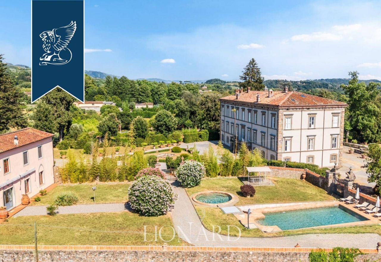 Villa a Capannori, Italia, 3 200 m² - foto 4