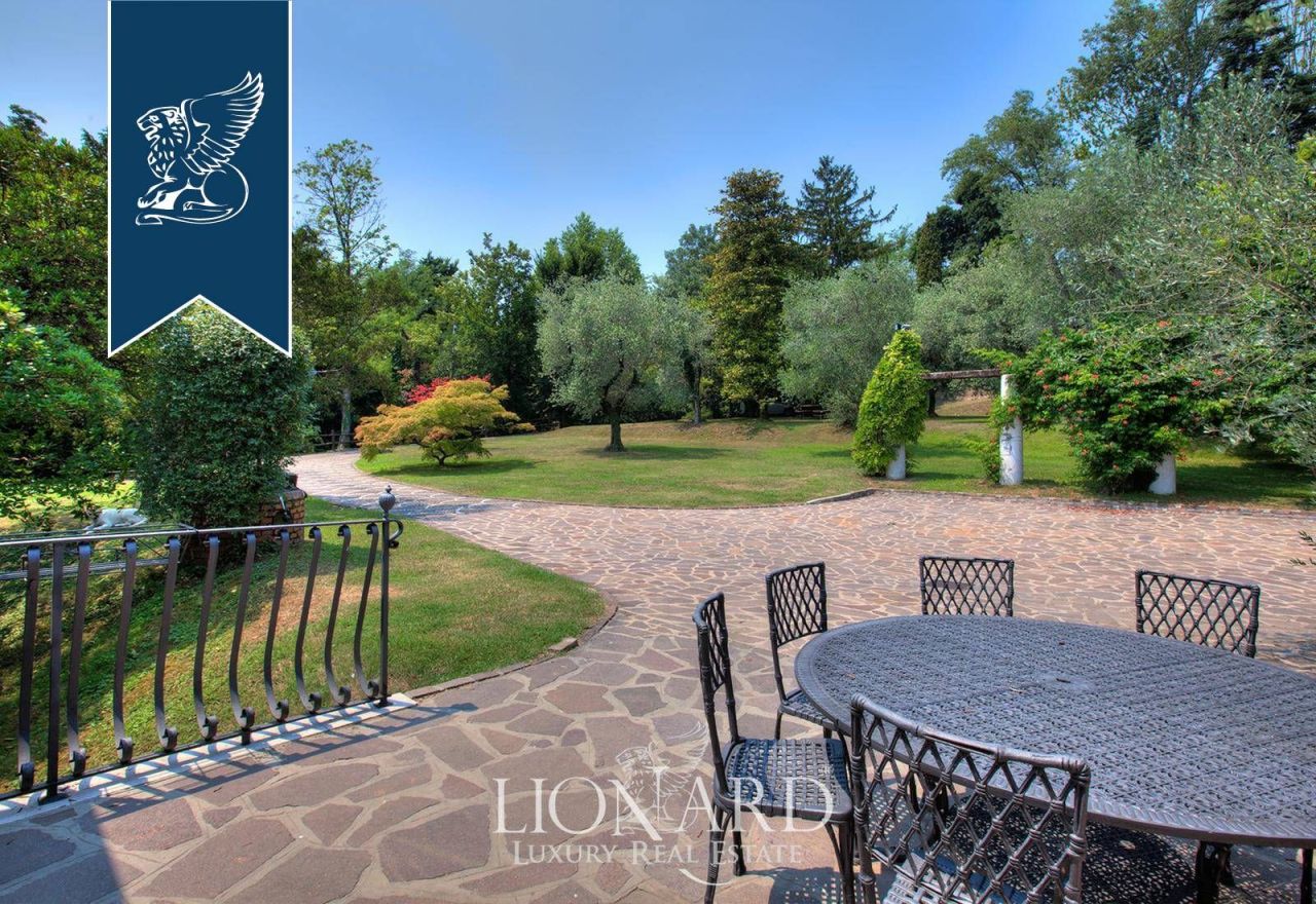 Villa a Manerba del Garda, Italia, 750 m² - foto 12