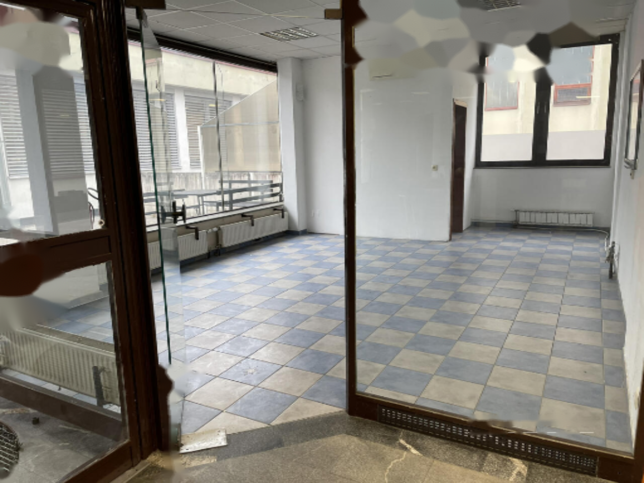 Ufficio a Lubiana, Slovenia, 34 m² - foto 1