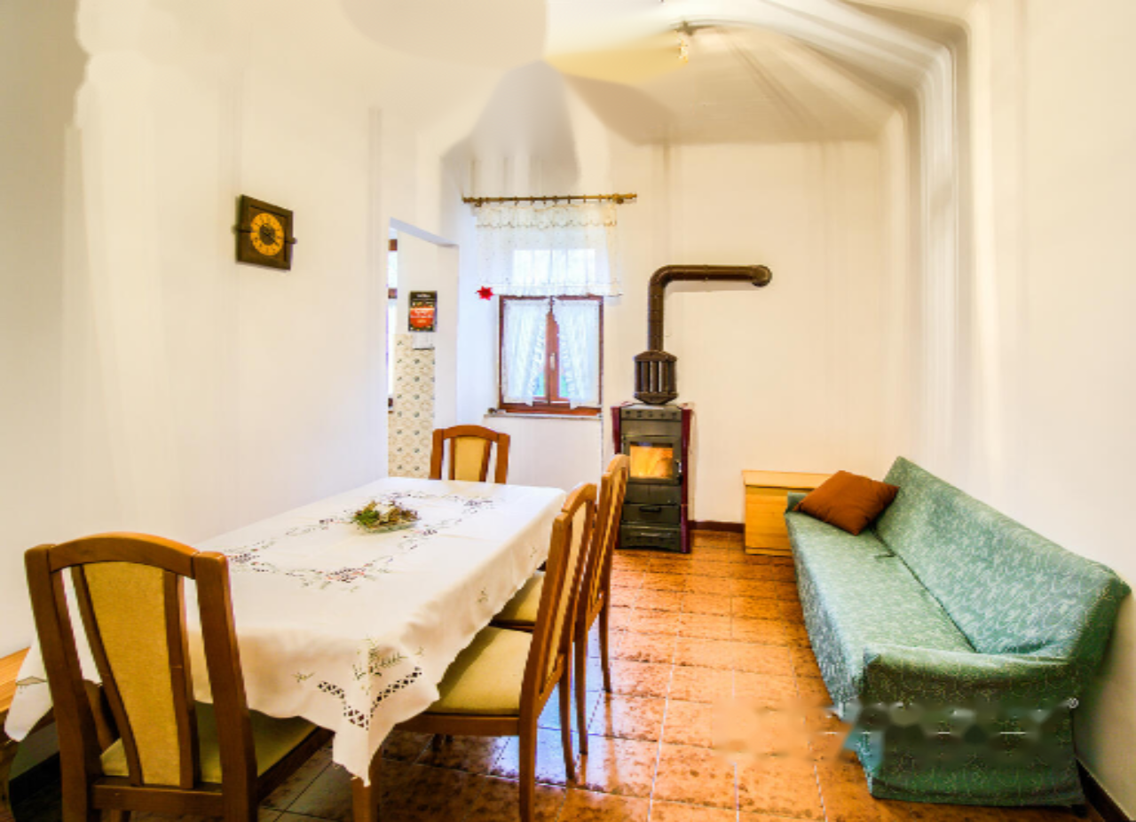 Farm in Komen, Slovenia, 3 327 m² - picture 16