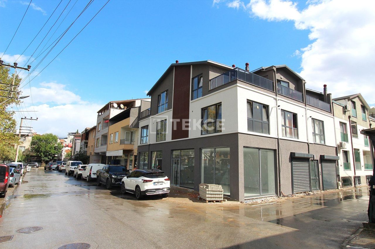 Tienda Nilüfer, Turquia, 63 m² - imagen 1