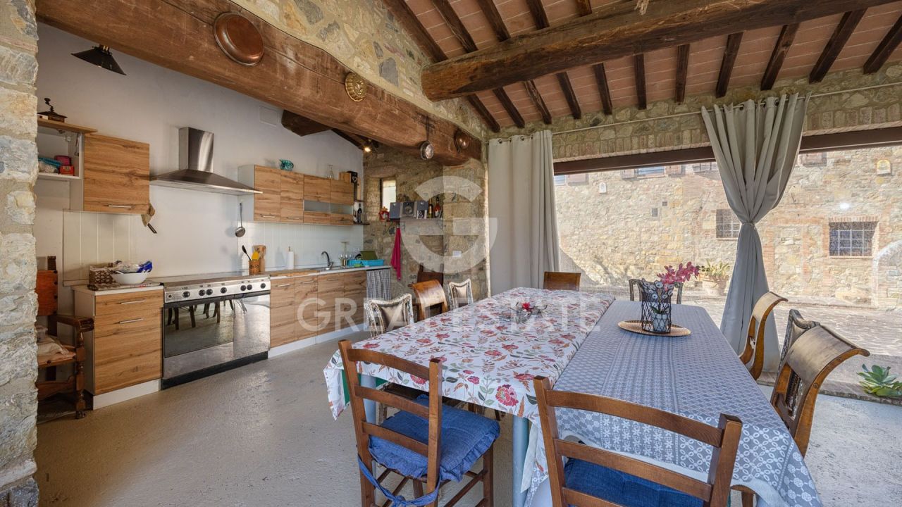 Haus in Castelnuovo, Italien, 987.6 m² - Foto 11