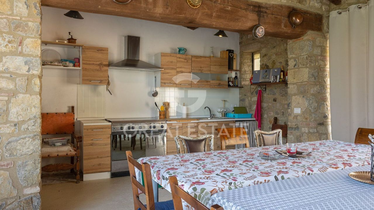 Haus in Castelnuovo, Italien, 987.6 m² - Foto 12