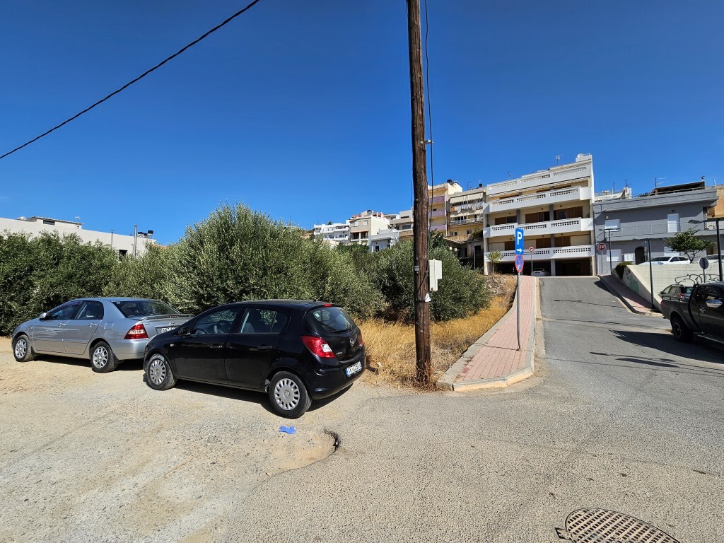 Land in Heraklion, Greece, 236 m² - picture 2