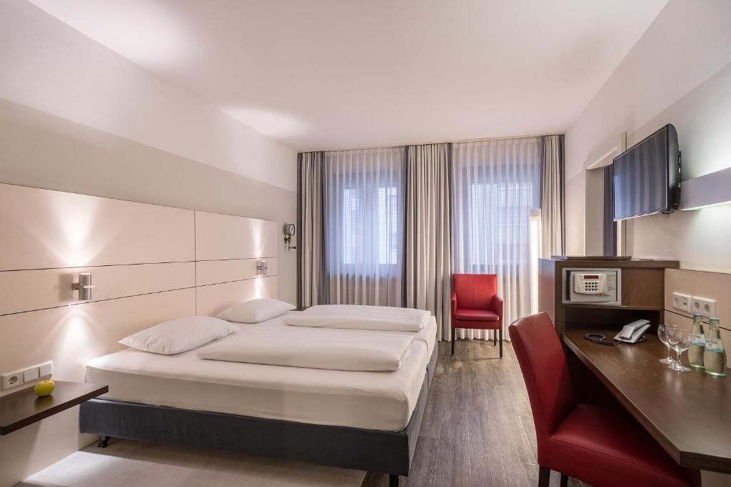 Hotel en Duisburgo, Alemania, 1 398 m² - imagen 1