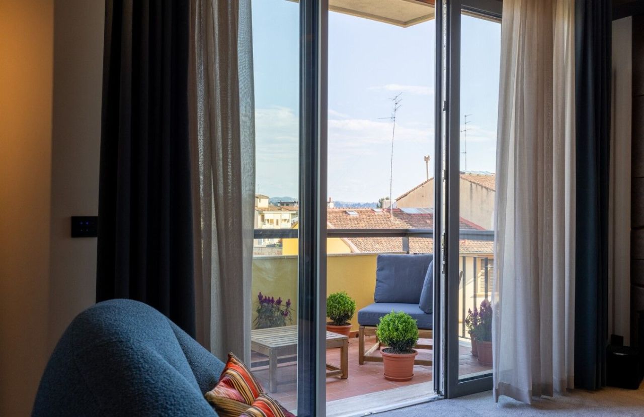 Flat in Florence, Italy, 165 m² - picture 11