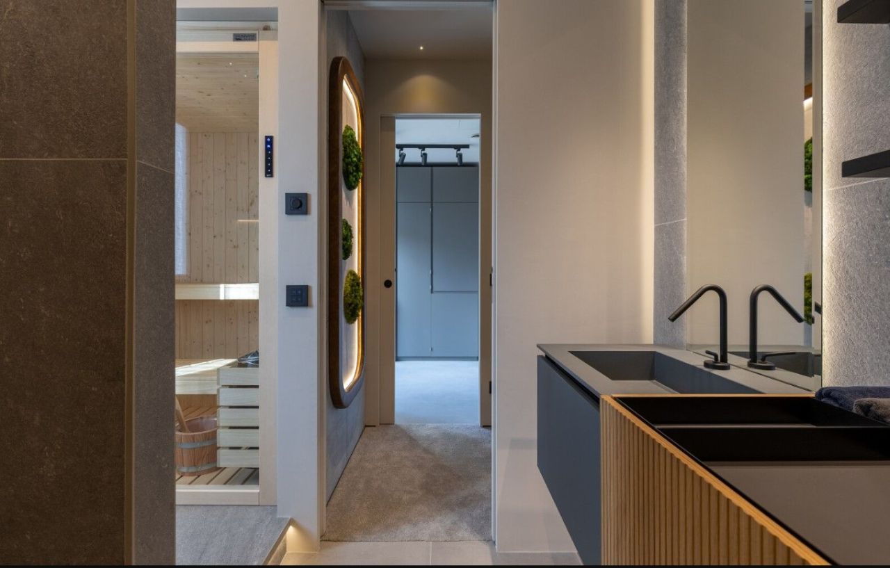 Flat in Florence, Italy, 165 m² - picture 16