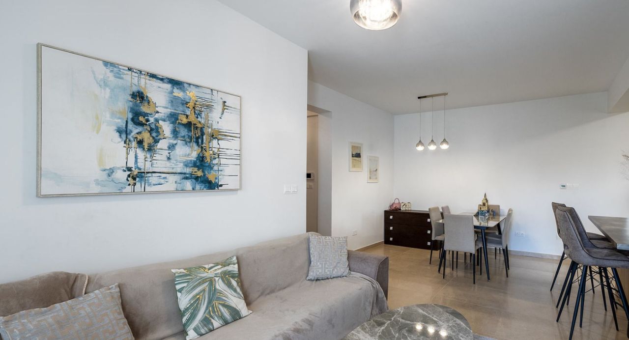Flat in Limassol, Cyprus, 85 m² - picture 1