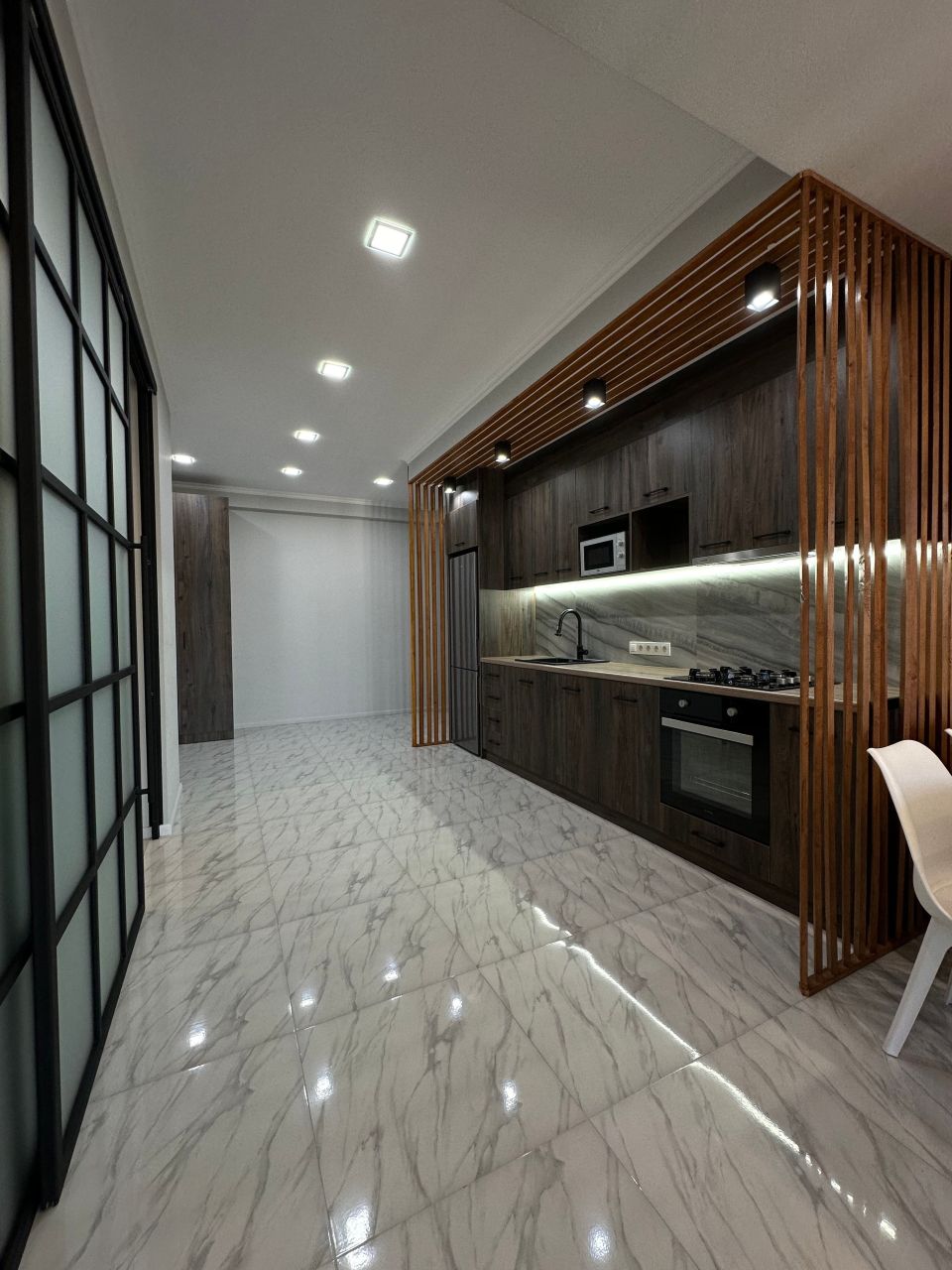 Appartement à Tbilissi, Géorgie, 82 m² - image 2