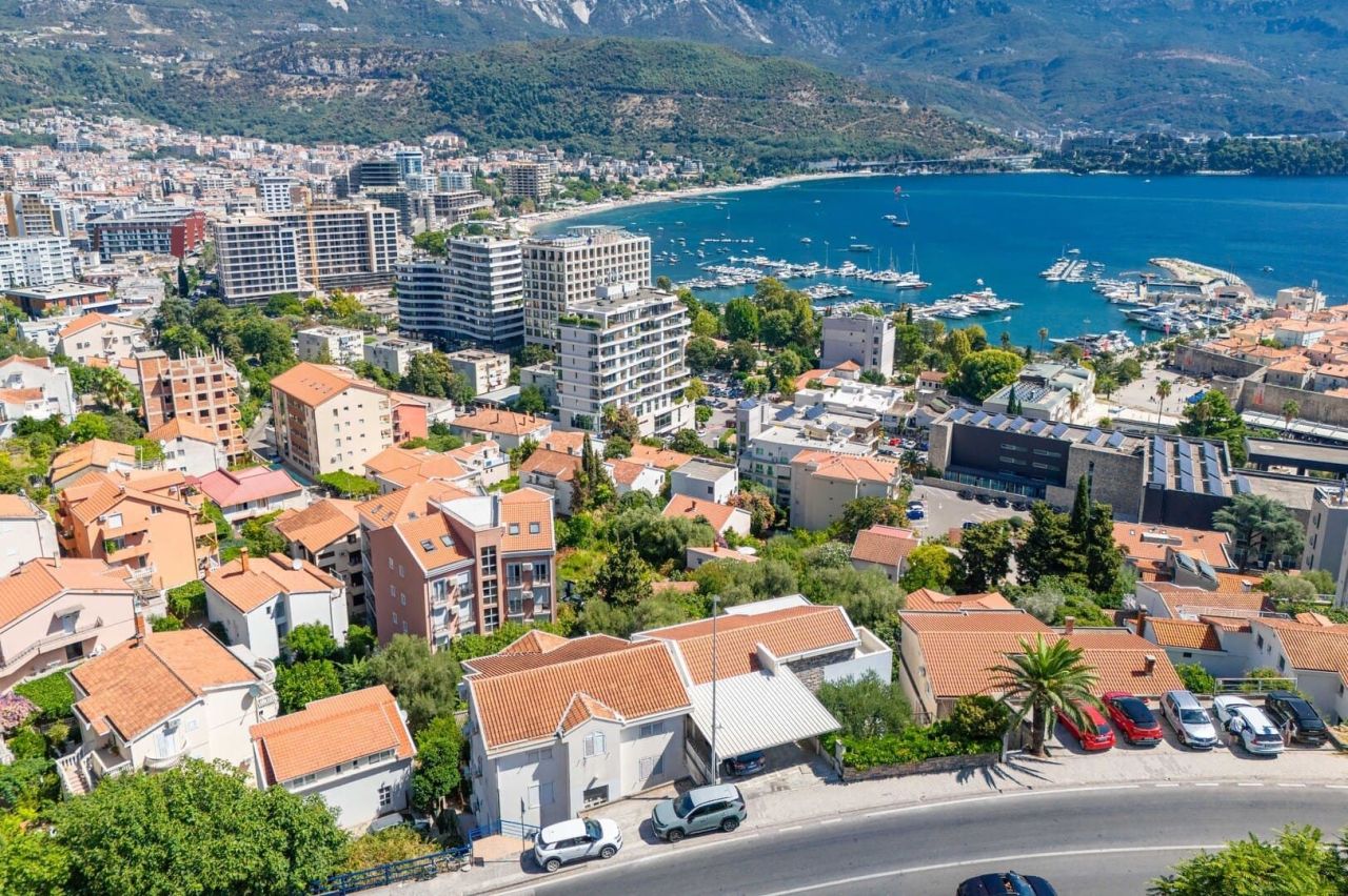 Appartement à Budva, Monténégro, 73 m² - image 2