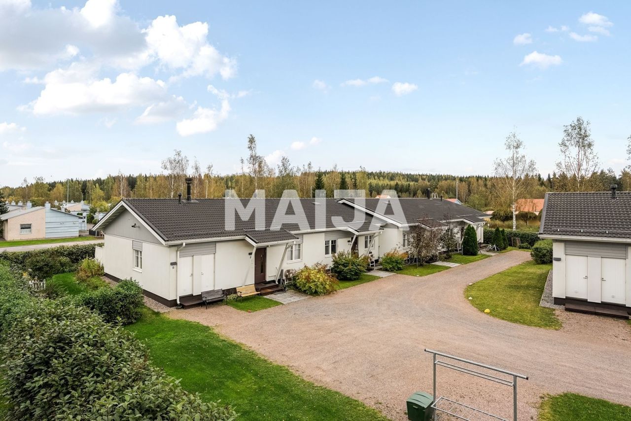Piso en Riihimaki, Finlandia, 94 m² - imagen 1