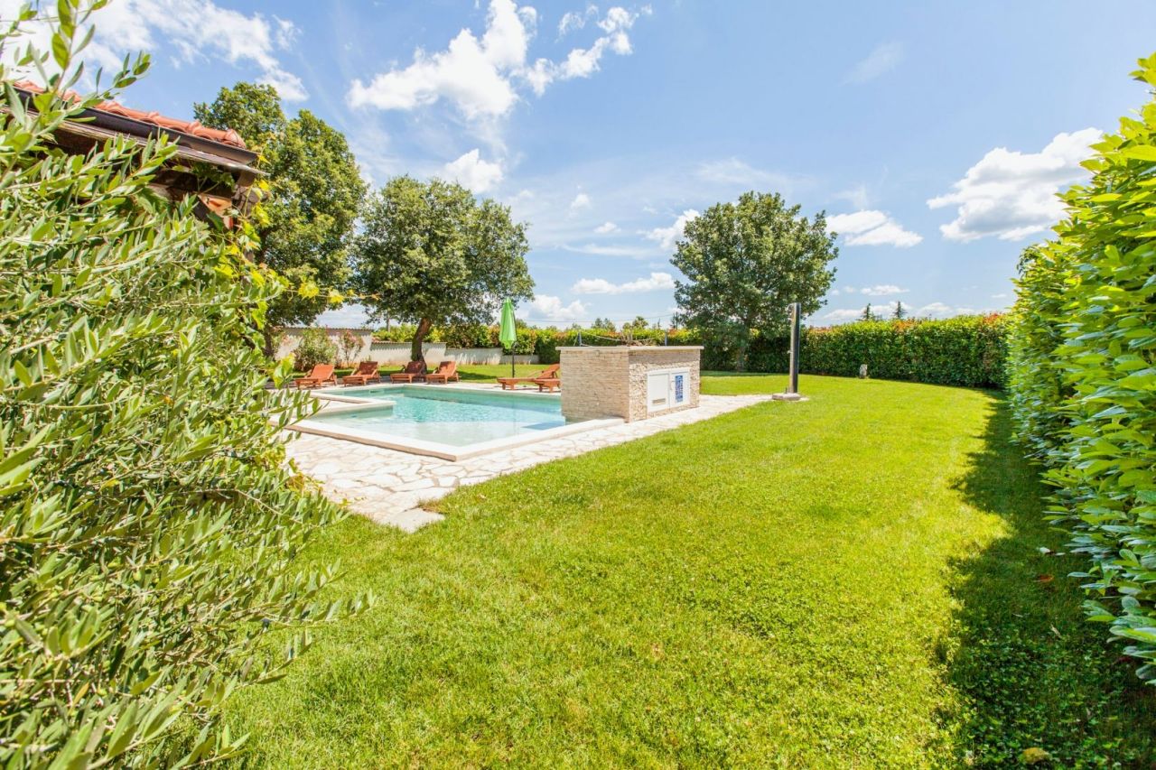 Villa Višnjan, Croacia, 219 m² - imagen 12