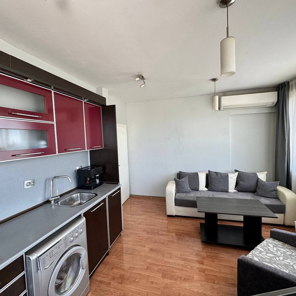 Appartement à Nessebar, Bulgarie, 61.1 m² - image 1