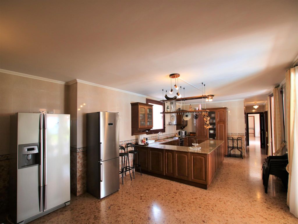Villa a Lloret de Mar, Spagna, 570 m² - foto 12