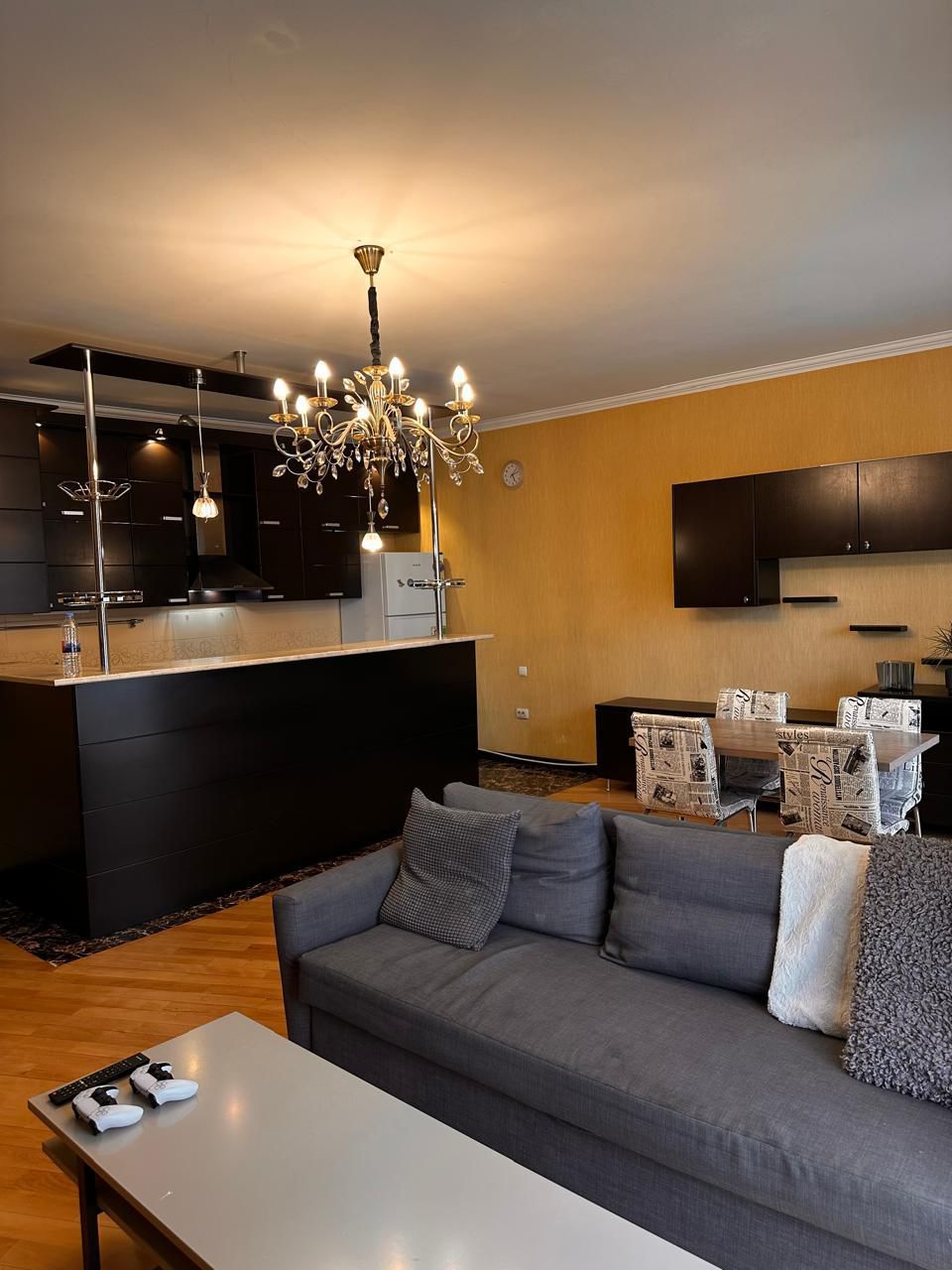 Piso en Tbilisi, Georgia, 134 m² - imagen 1