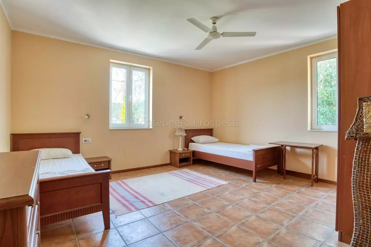 House in Tivat, Montenegro, 546 m² - picture 5